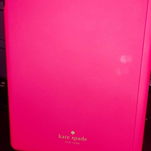 NEVER USED IPad Air Hardcase - Picture 3 of 4